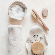 3 prácticas ayurvédicas para tus duchas matutinas