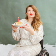 5 marcas de moda para personas con discapacidad