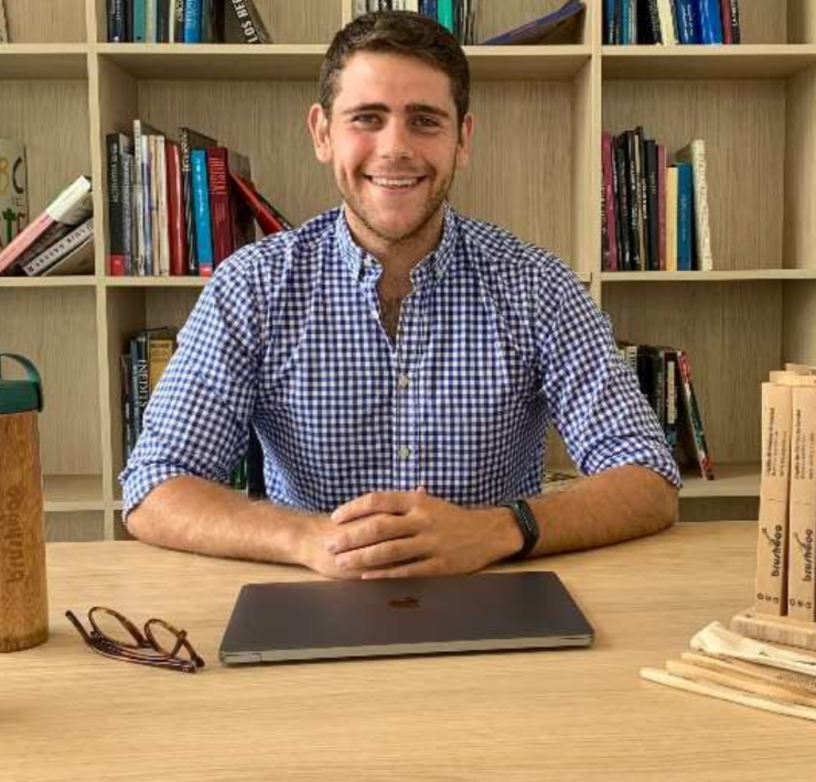 antonio relaño fundador y ceo de brushboo entrevista para new rule magazine