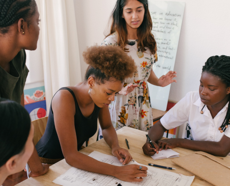 difícil situación laboral de los jóvenes
